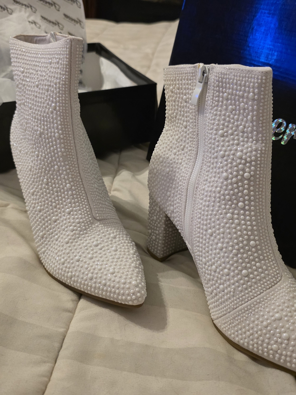 Forever Sz 8 Ivory Pearl-Embellished Ankle Boots
